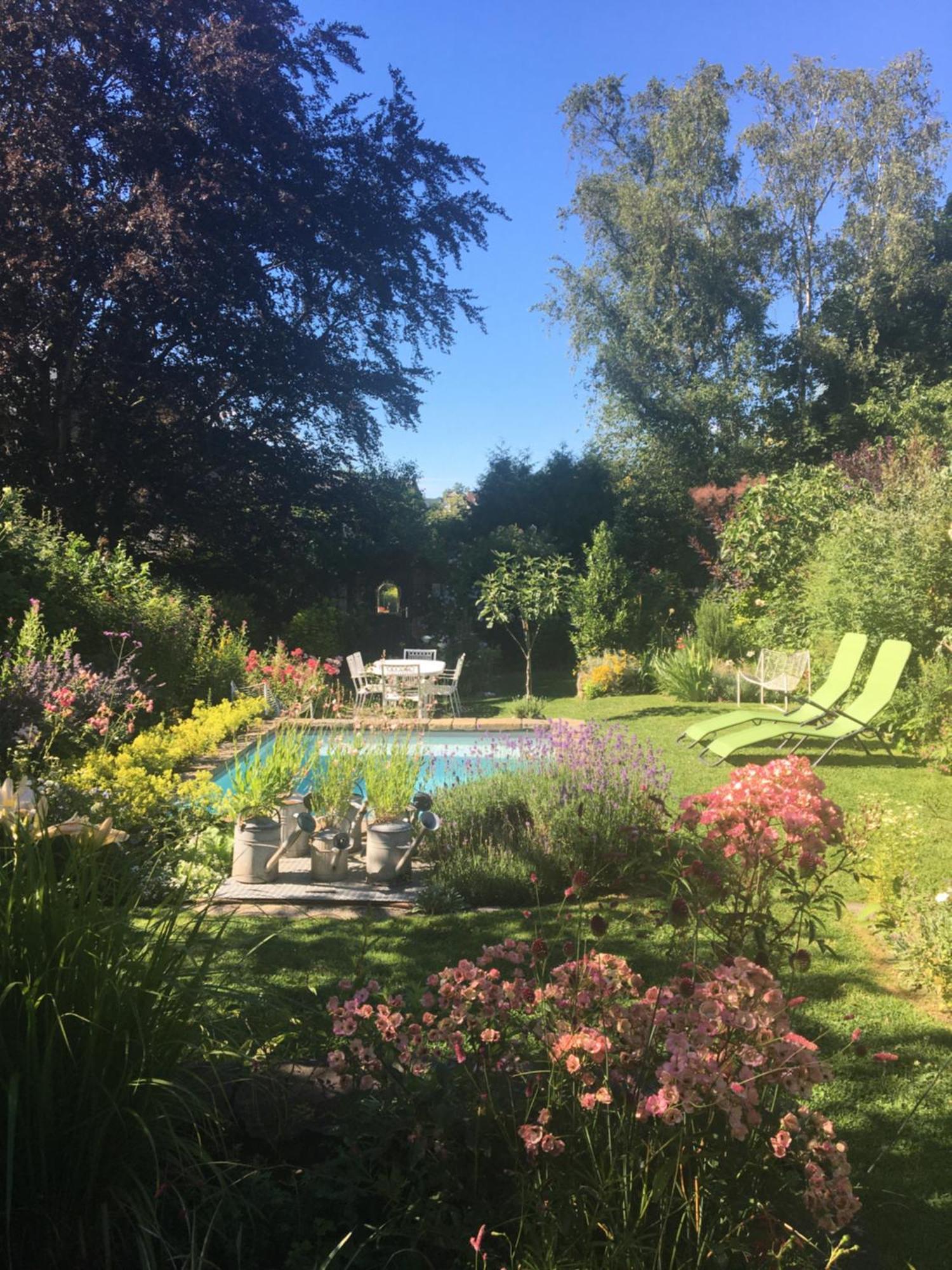 Le Jardin Des Miroirs Bed and Breakfast Esneux Δωμάτιο φωτογραφία